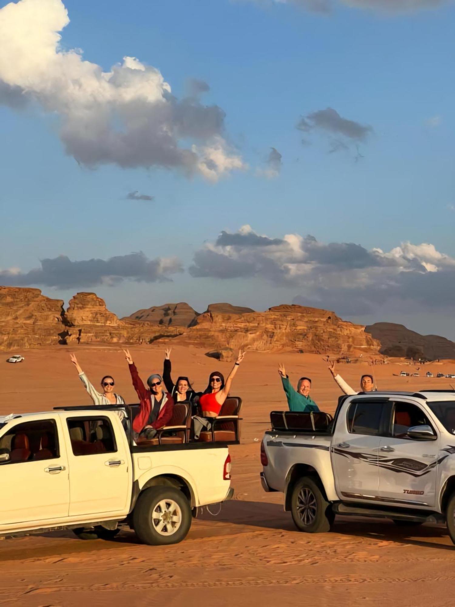 Rum Royal Flower Luxury Camp Wadi Rum Exteriér fotografie