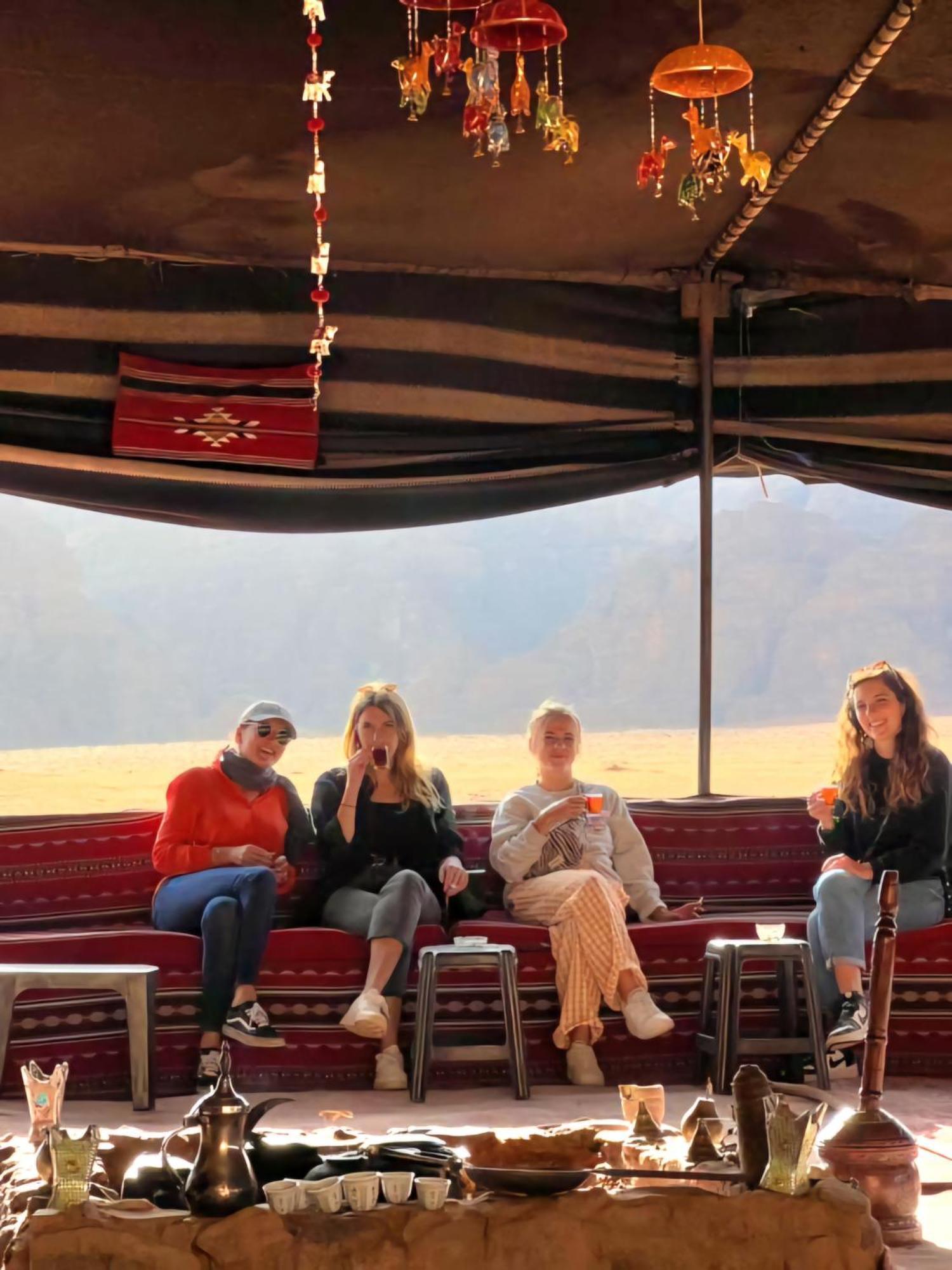 Rum Royal Flower Luxury Camp Wadi Rum Exteriér fotografie
