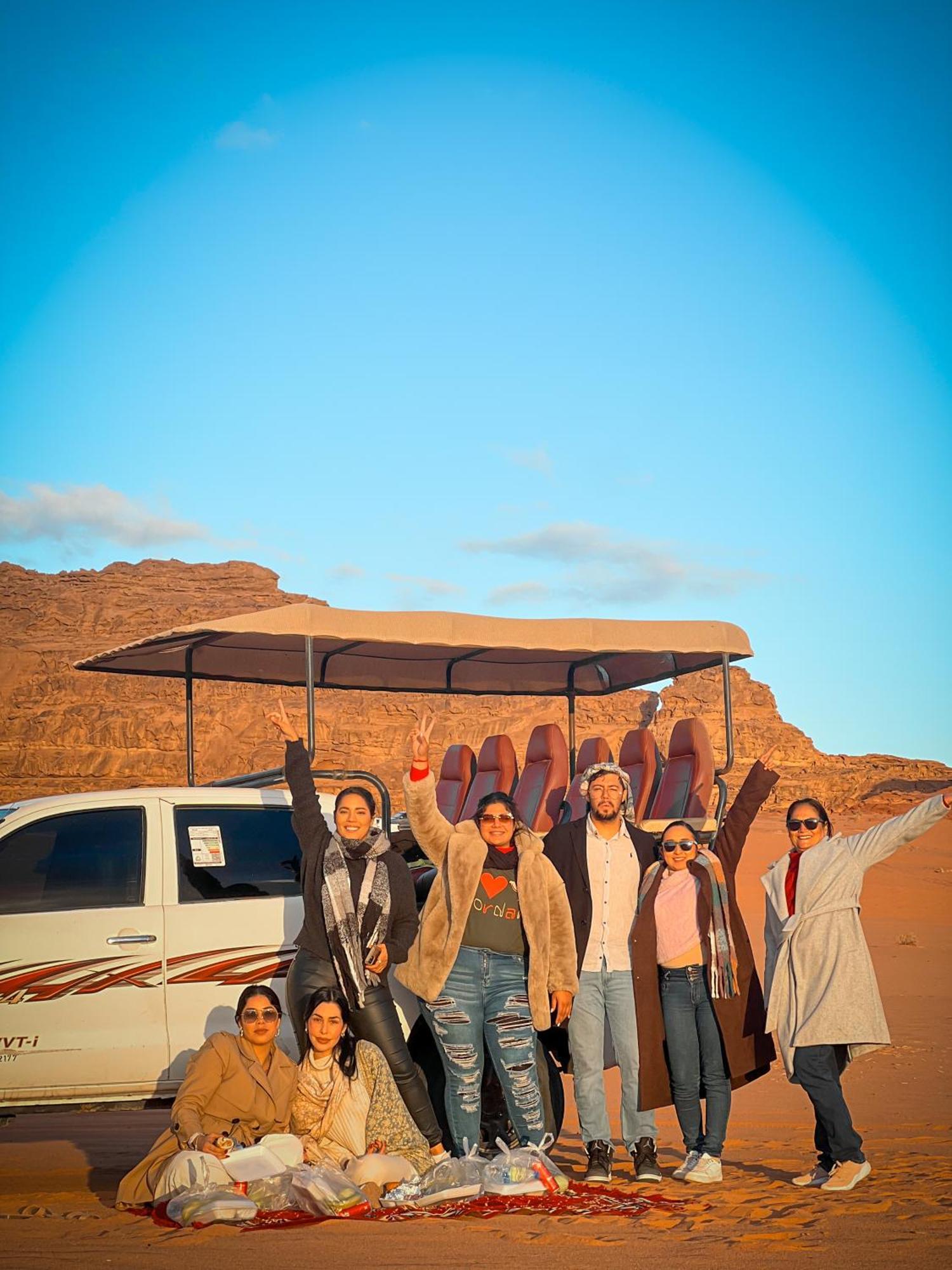Rum Royal Flower Luxury Camp Wadi Rum Exteriér fotografie