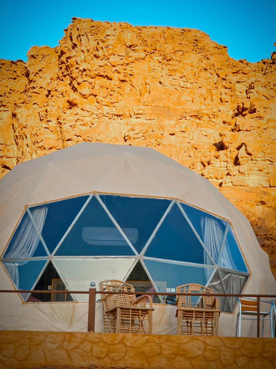 Rum Royal Flower Luxury Camp Wadi Rum Exteriér fotografie